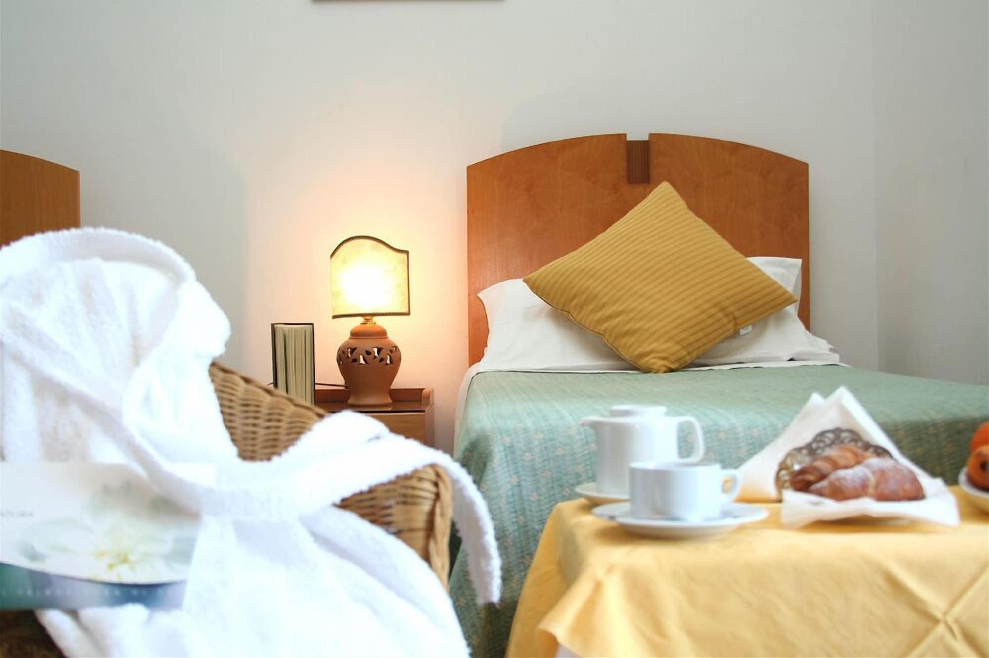 Grand Hotel Mediterraneo Santa Cesarea Terme Exterior photo