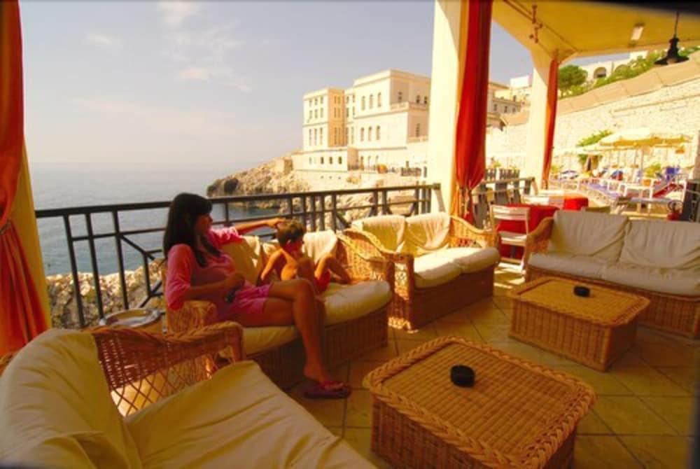 Grand Hotel Mediterraneo Santa Cesarea Terme Exterior photo
